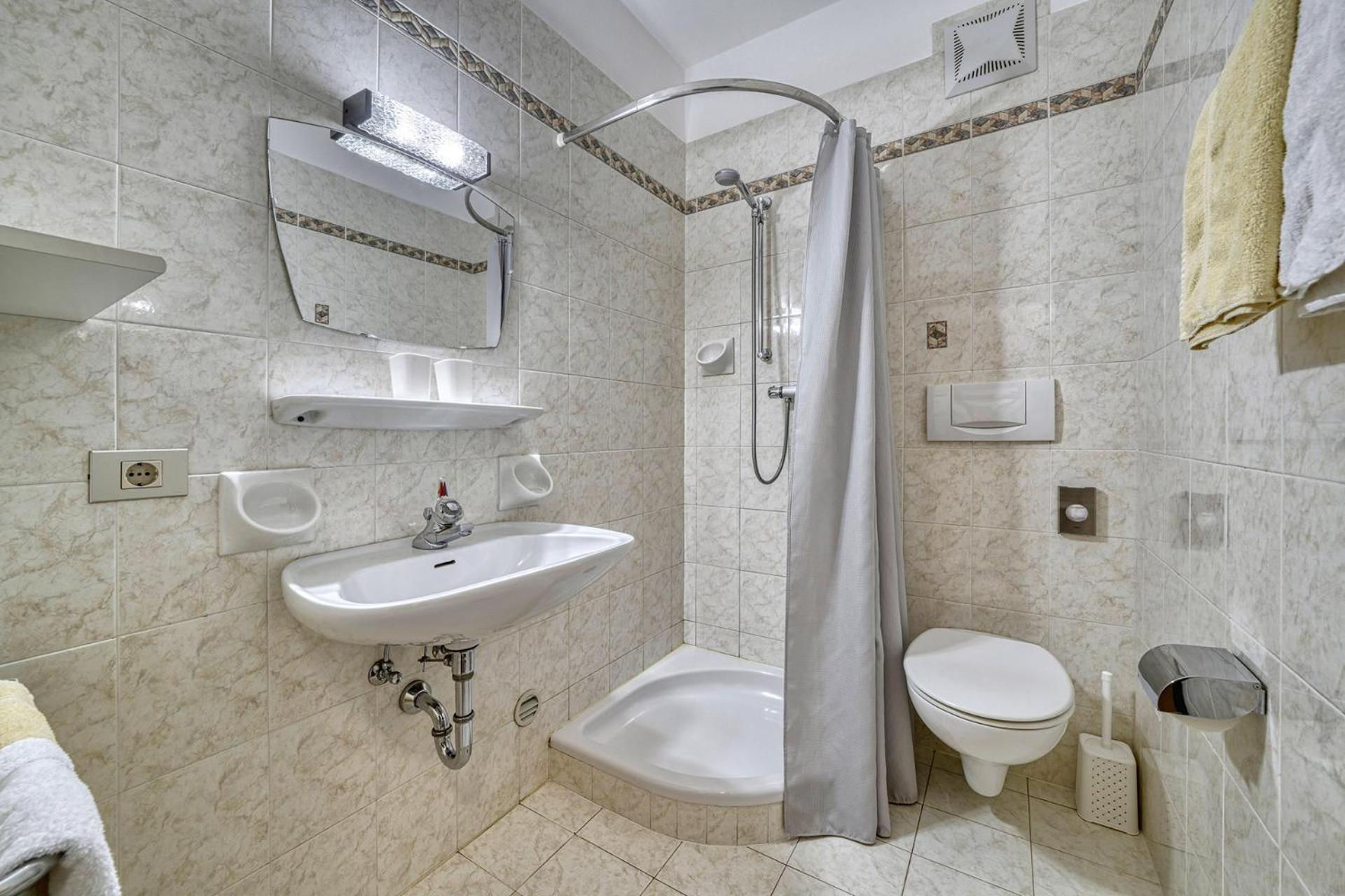 Josefsheim Hotel Lana Ngoại thất bức ảnh